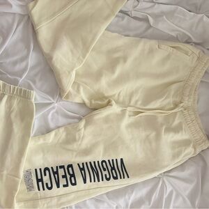 Virginia Beach Women's Cream Sweatpants
